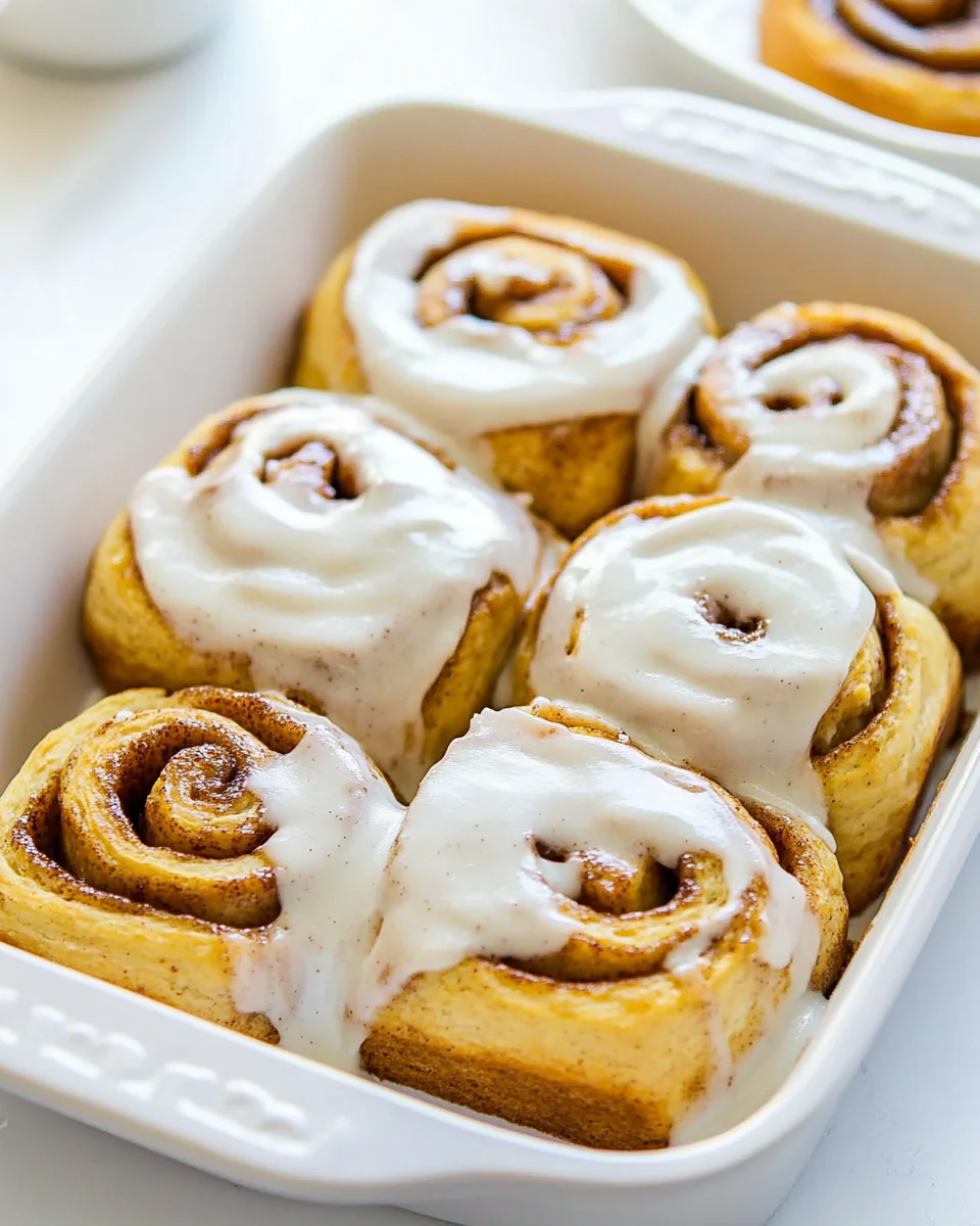 Cinnamon Rolls With Delicious Creamy Icing - additional image