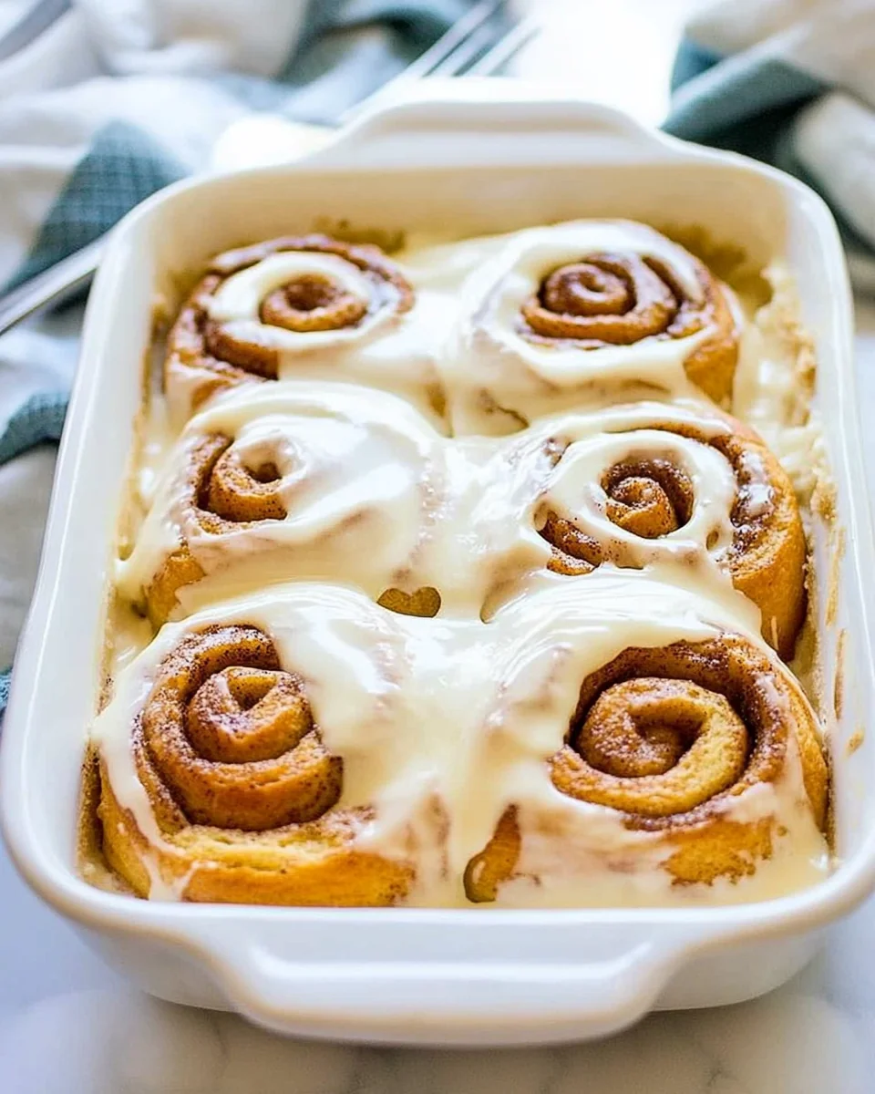 Cinnamon Rolls With Delicious Creamy Icing - additional image