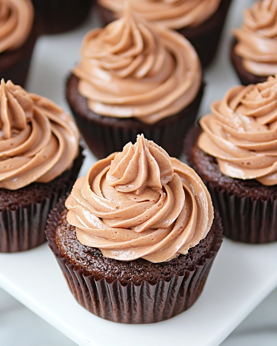 Delicious Mini Chocolate Cupcakes for Any Occasion - additional image