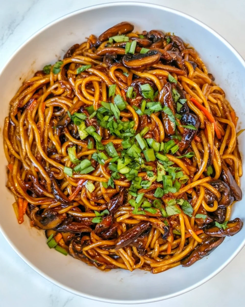 Savory Mushroom Noodles With a Delicious Sauce - additional image