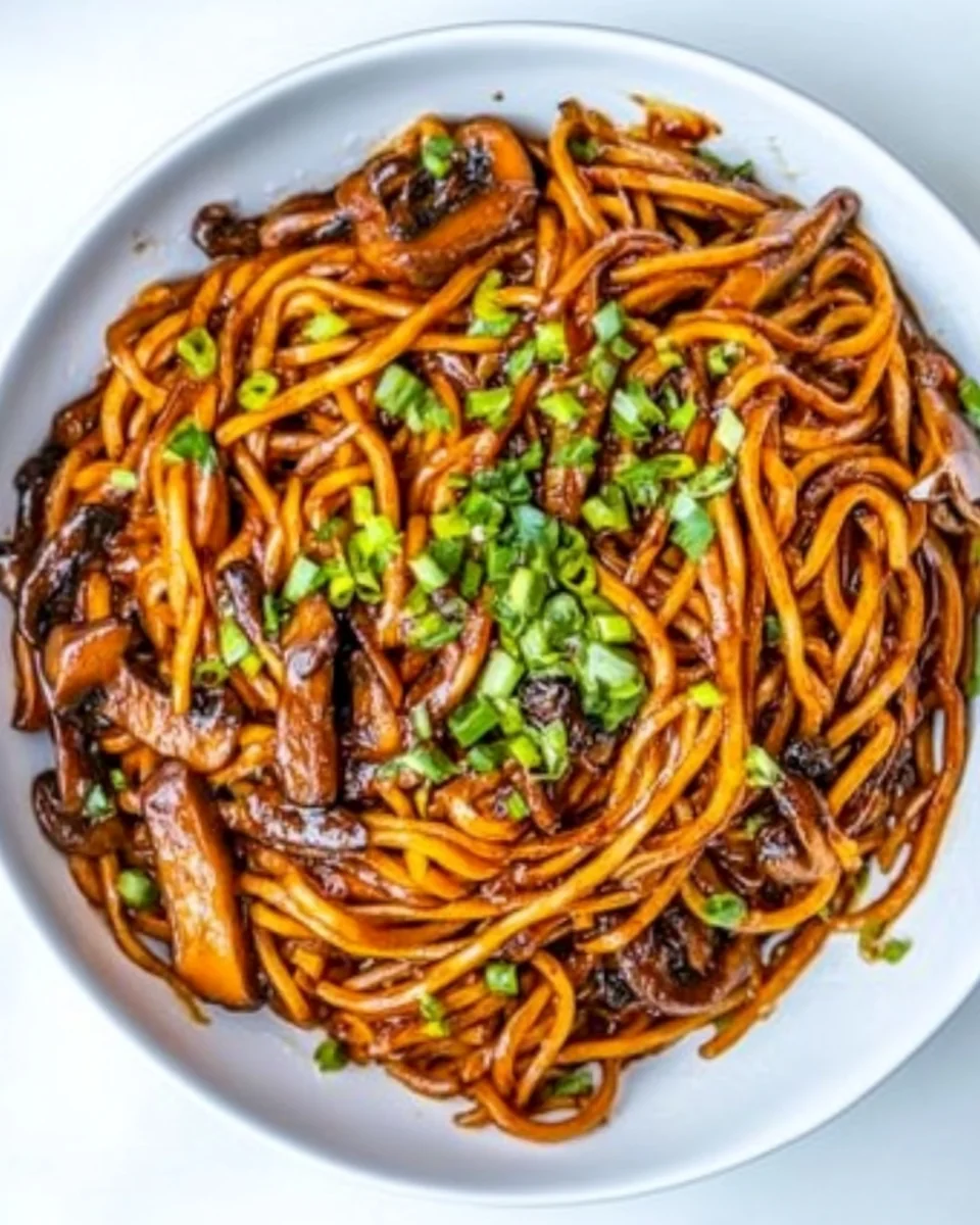Savory Mushroom Noodles With a Delicious Sauce - additional image